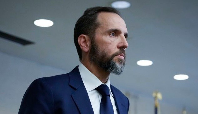 BREAKING: “BEYOND A REASONABLE DOUBT” — Jack Smith calmly destroys Trump’s “witch hunt” fantasy in testimony before Congress.